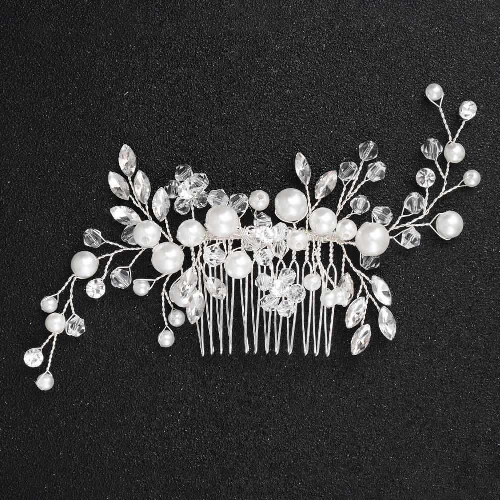 European and American bride pearl hair combs, horse's eye water diamonds, hand-arranged combs, crystal flower headwear, wedding gowns, evening gowns, updo hair accessories details Picture
