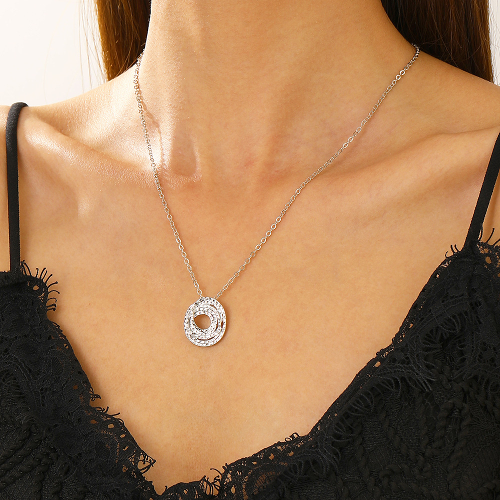 European and American InS-style simple geometric winding ring necklace set, fashionable, niche, high-end and versatile jewelry for women details Picture