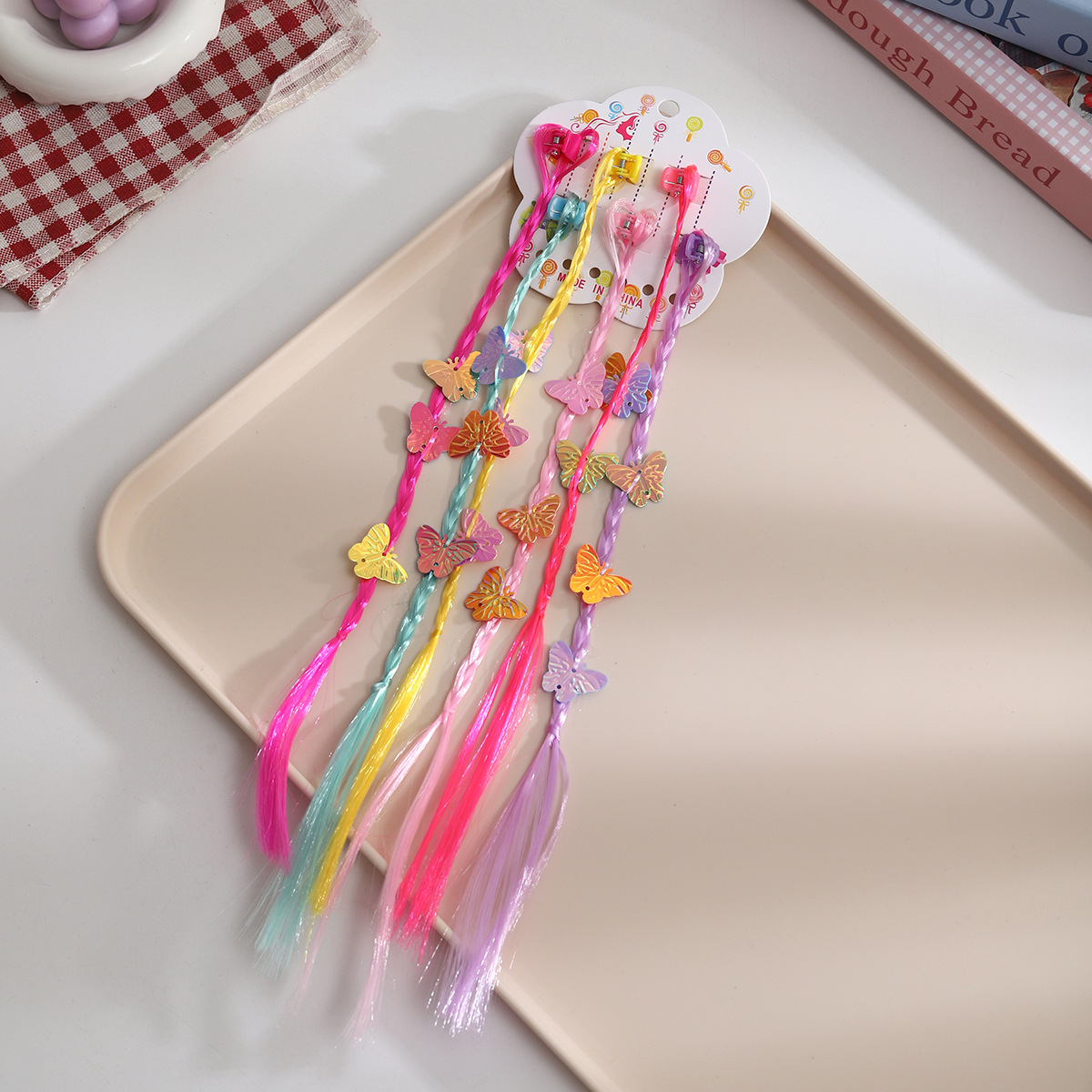 Children's colorful wig clips, cute baby braided hair tools, girls' butterfly grab clips, tassels, flowers, sweet hair accessories Application Scenario