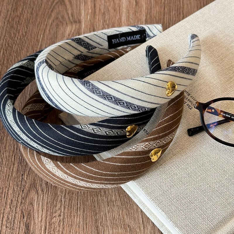 Korean-style fashionable striped color-blocking hair band for women's niche Instagram ~ Versatile hair accessory for pressing, breaking hair and high top of the head in 2024 details Picture