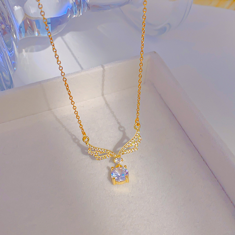 Gold luxury zircon large wing pendant water drop tassel necklace, titanium steel simple and versatile collarbone chain wholesale Specification drawing