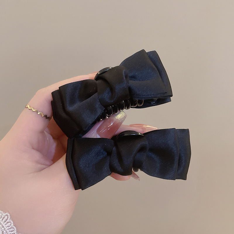 Black bow princess hair clip, small female side forehead bangs hair clip, popular 2024 new style headwear full figure