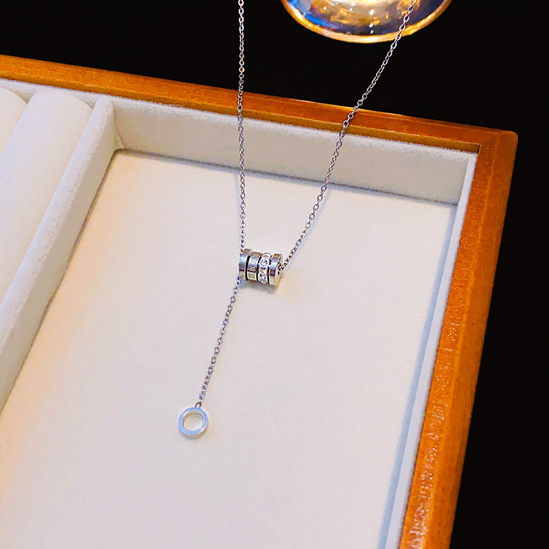 This fashionable and simple titanium steel natural-color fringed waist necklace is a unique and elegant, light luxury collarbone chain accessory that does not fade details Picture