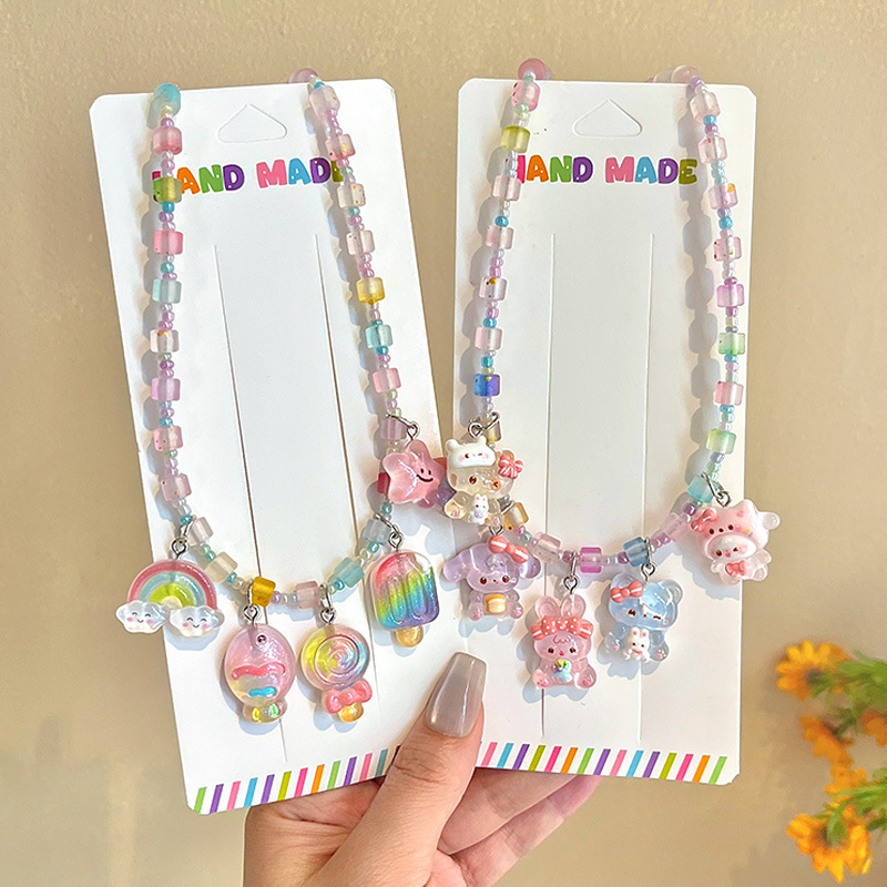 Cartoon cute children's necklace set, sweet pearl ear clips, beaded pendants, baby girl accessories Application Scenario