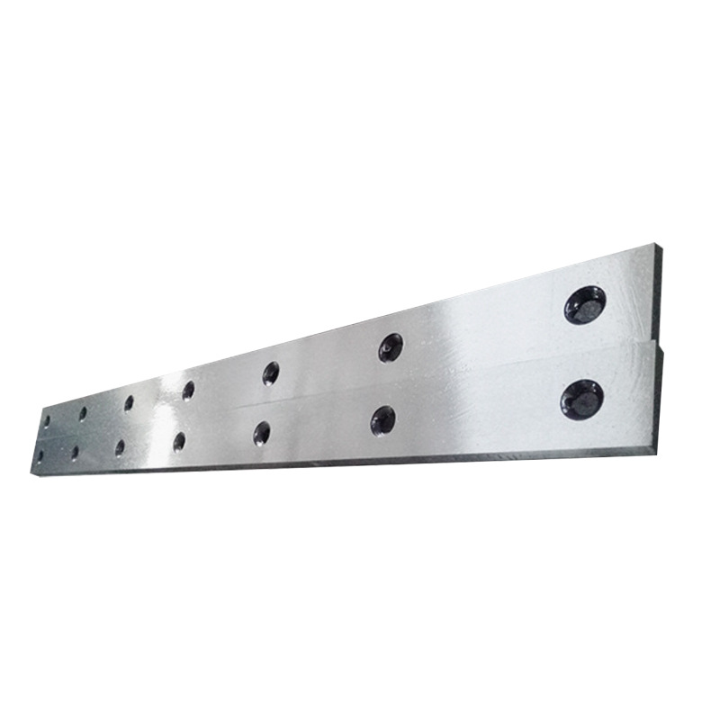 The overall shearing machine blade is made of DC53H13cr12mov material hydraulic gantry shears for cutting scrap iron Item Picture