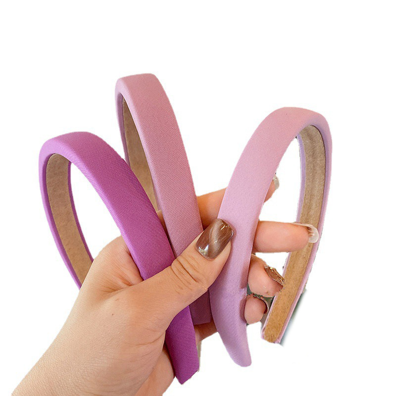 Korean-style simple solid-color sponge hairband, versatile candy-colored silk headband, cross-border trade face-washing and hair-pressing hairband for women Item Picture
