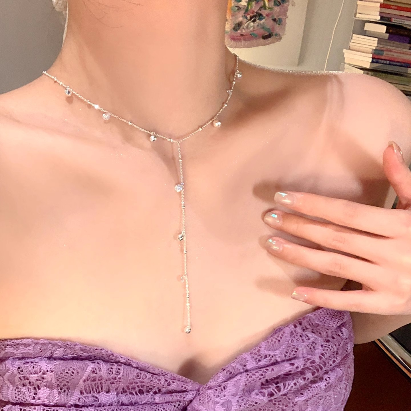 Super sparkling Starry Sky small bell tassel necklace, women's light luxury, niche and high-end collarbone chain, neck chain accessory choker details Picture