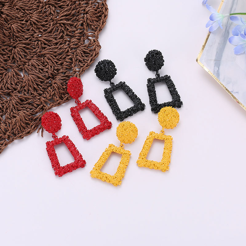 European and American exaggerated and grand frosted trendy geometric earrings, creative and individual embossed trapezoidal long metal earrings Specification drawing