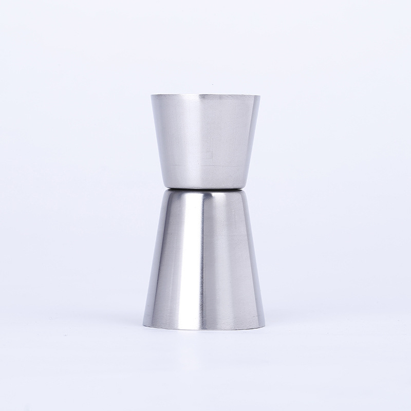 304 stainless steel measuring cup, double-headed ounce cup, bar counter cocktail glass manufacturer can print logo, enprint and add logo full figure