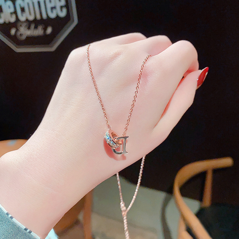 Korean 18k rose gold DO double ring necklace, exquisite small square zirconium collarbone chain, popular Internet celebrity, niche design sense necklace full figure