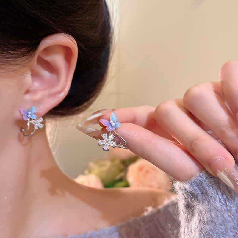 Summer sweet and cool flower butterfly earrings, women's high-end and niche design stud earrings, 2025 new exquisite earrings wholesale details Picture