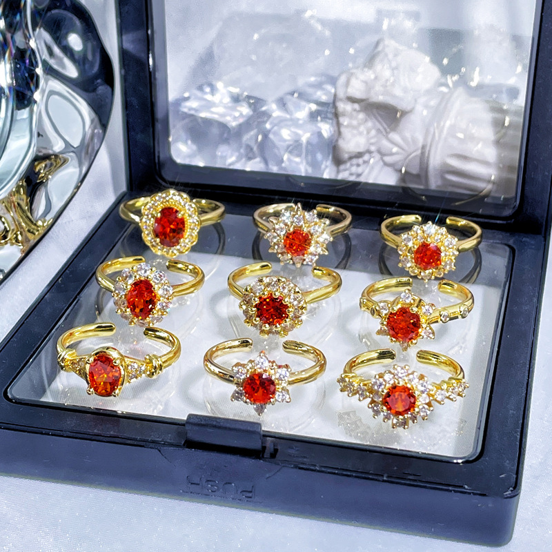 The retro court style, light luxury and high-end red diamond open ring is a unique and versatile female ring with a sweet, cool and fashionable style full figure