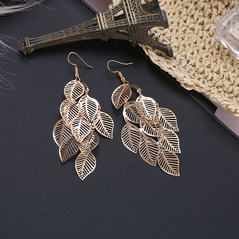 Cross-border wish best-selling European and American fashion OL simple gold and silver multi-layer hollowed-out leaf earrings Long leaf earrings Specification drawing