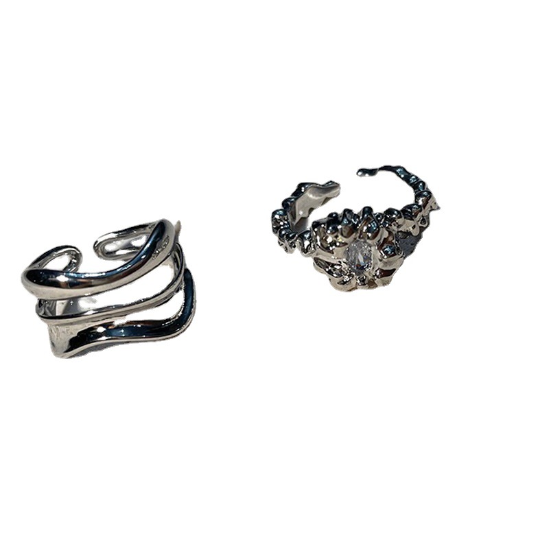 Lava texture pleated ring, a trendy and niche design for women, a unique and fashionable ring with a cold style on Instagram, an open index finger ring Item Picture