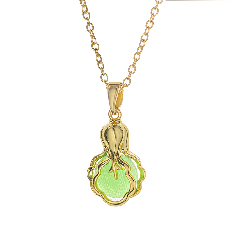 The titanium steel necklace with a traditional Chinese style, symbolizing wealth and prosperity, is a unique and luxurious collarbone chain for women, exuding a sense of fashion and sophistication Item Picture