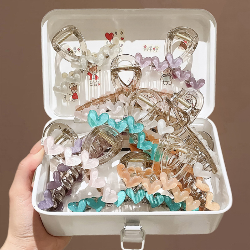 Jelly Heart Grabber Women's 2024 New high-end simple clip headwear, hairpin, shark clip hair accessory at the back of the head full figure