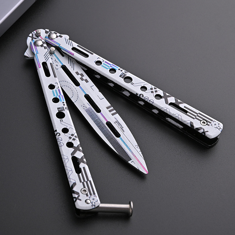Butterfly Blade Classic csgo folding Sword, unedged practice self-defense, swinging hand toy, all-steel flower style training Butterfly Blade Application Scenario
