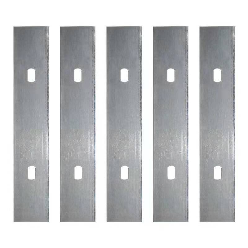 Factory wholesale of utility knife blades, bulk grouting and cleaning knife blades, box-packed wallpaper knives, cleaning shovel blades Application Scenario