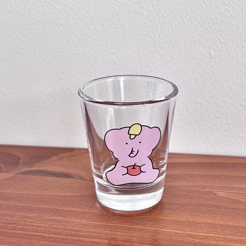 High-appearance-level InS-style glass wine glasses, mini wine glasses, fruit wine glasses, household spirits glass cups, and white spirit glass sets Application Scenario