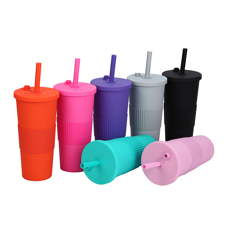 The manufacturer's new cross-border Amazon portable double-layer plastic cup, large-hole universal powder-coated milk tea lid straw cup Application Scenario