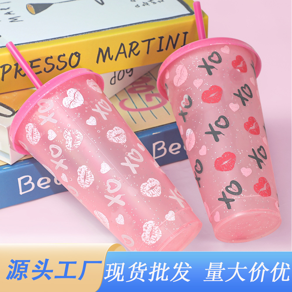 New Valentine's Day style, cold-resistant color-changing plastic cup, high appearance level glitter color-changing straw cup in stock, cross-border wholesale full figure