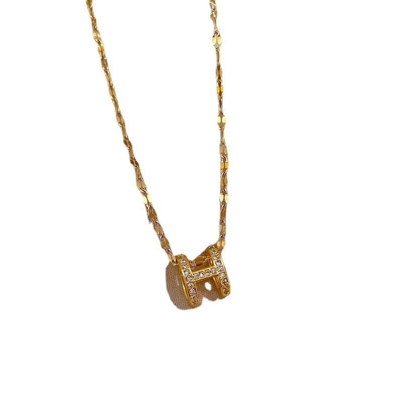 【 Titanium Steel 】 High-end full diamond letter H necklace for women on Instagram, simple and cold style collarbone chain, fashionable and versatile necklace Item Picture