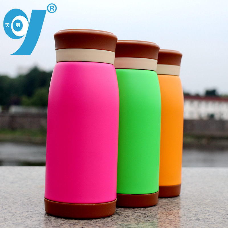 Wholesale manufacturer of 304 stainless steel insulated cups, solid-color water cups, direct supply for business gifts, portable and creative drinking cups details Picture