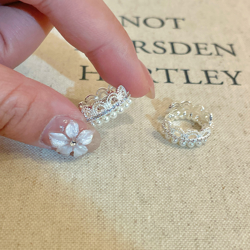 French-style zirconium lace-trimmed pearl earrings for women's summer, a new light luxury and high-end style, stud earrings, ear loops, ear clips and earrings Application Scenario