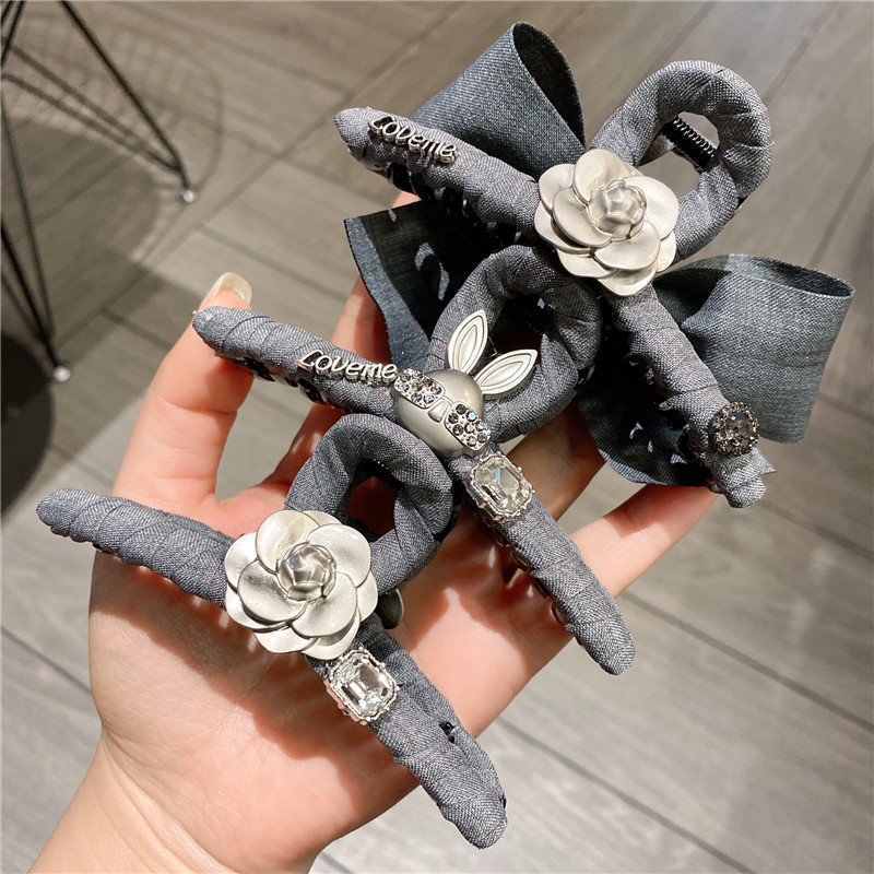 French-style fabric grey large bow clip, back of the head hair clip, cute rabbit flower princess shark clip full figure