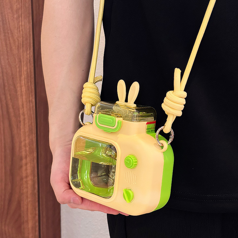 Children's dopamine water cup, Rabbit high appearance level straw cup, plastic portable outdoor diagonal cross girls' summer cup Application Scenario