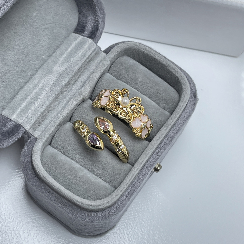 A fashionable mid-style double-stone water-drop zircon geometric open ring for women, a unique hollowed-out butterfly simple and versatile ring details Picture