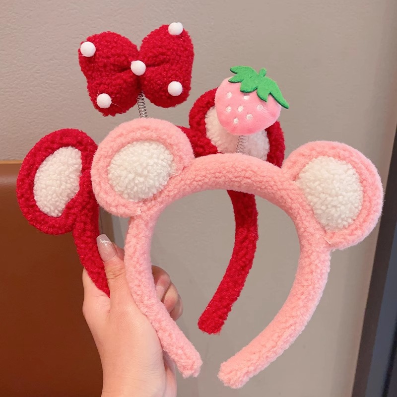 It's strawberry! Plush hairband for women 2024 new autumn and winter sweet face-washing, hair-pressing, headband, hair clip, hair tie and headwear full figure