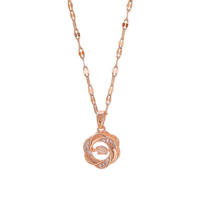 The titanium steel pendant necklace with a dynamic design does not fade, featuring a simple and elegant style. The lucky clover chain is a niche and popular necklace for wholesale Item Picture