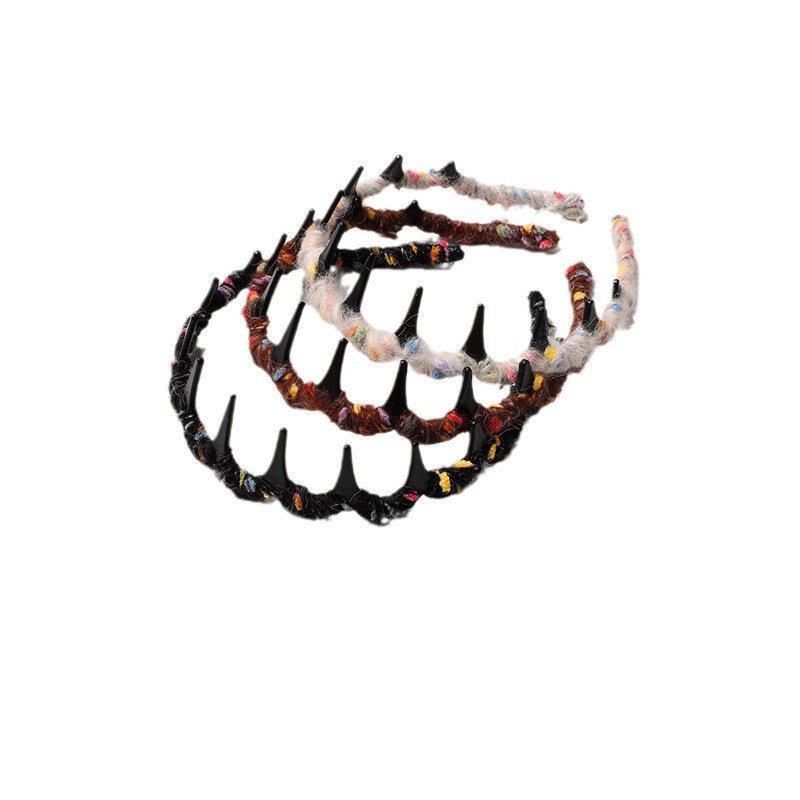 2024 New autumn and winter colorful woolen wrapped hair band with teeth, anti-slip high head top facial cleansing headband, pressure hair clip Item Picture