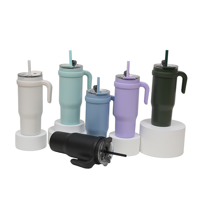 New cross-border 24oz children's ice cup with straw, handle insulated water cup, stainless steel car cup with high appearance level Item Picture