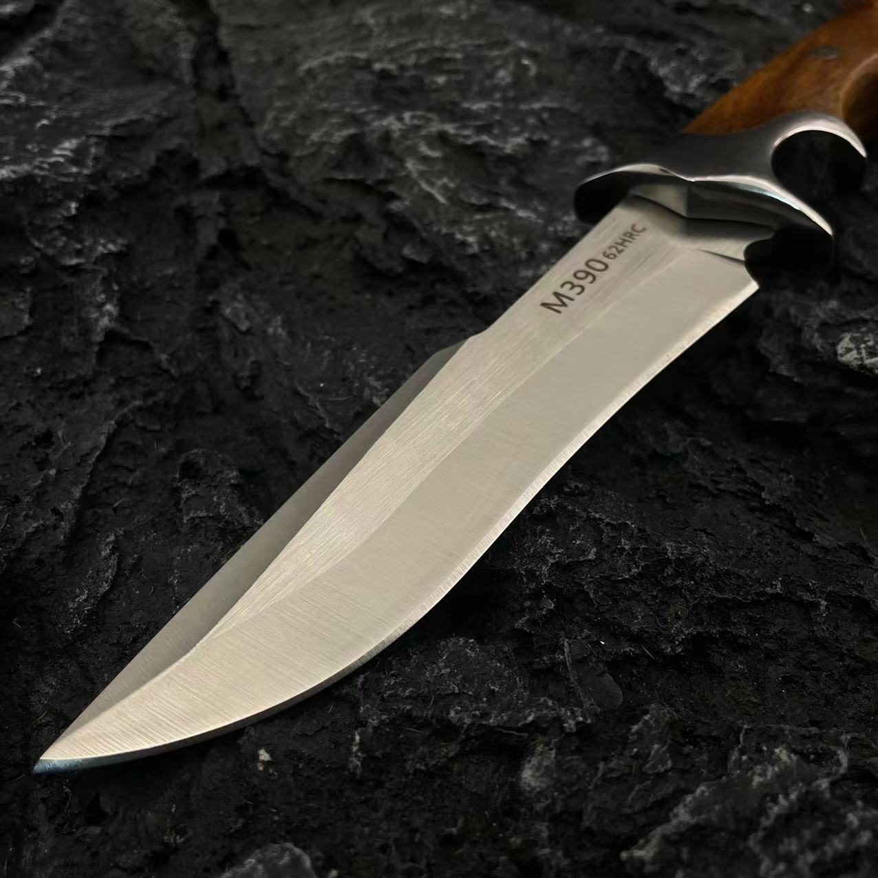 Cross-border multi-functional Dawn M390 Outdoor camping survival all-in-one knife handle meat knife Portable self-defense tactical knife Specification drawing