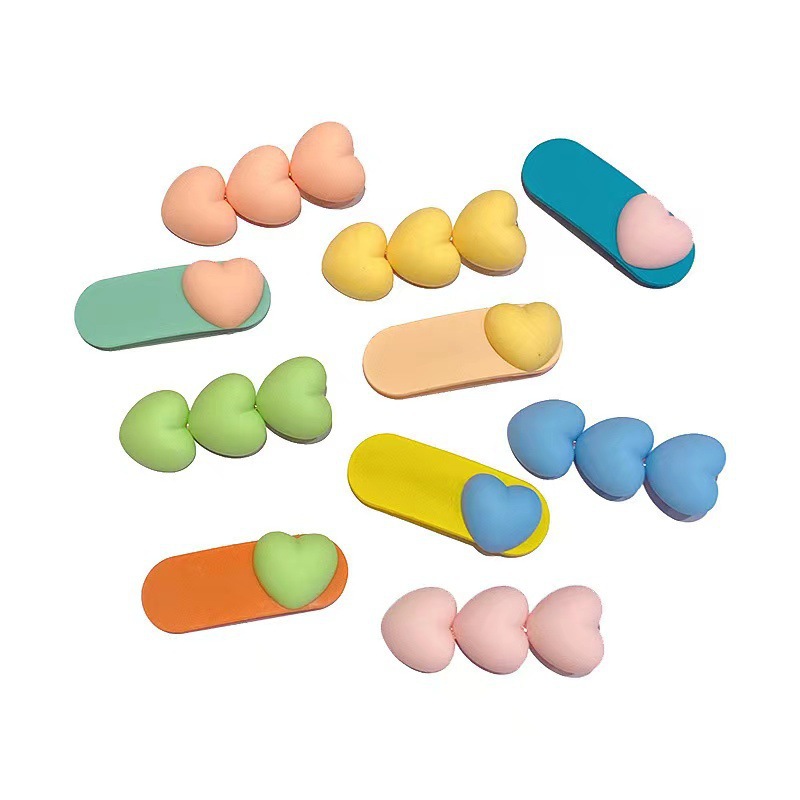 Cute Japanese and Korean hair clips, five-pointed star hair clips, bangs accessories, Korean-style heart-shaped candy-colored headwear, hair clips and accessory sets Item Picture