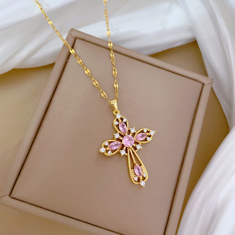 【 Titanium Steel 】 Perforated cross, light luxury, luxurious, full diamond necklace, versatile for women, collarbone chain, titanium steel chain Application Scenario