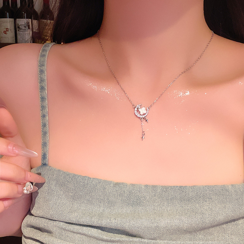 Zircon star and moon tassel pendant necklace accessory for women 2025 New bestseller, exquisite collarbone chain, niche design necklace Application Scenario