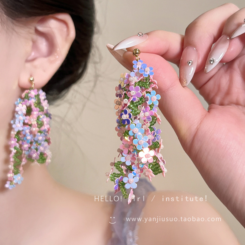 Super ethereal long tassel flower earrings, women's forest vacation style sequined floral stud earrings, wholesale of popular earrings full figure