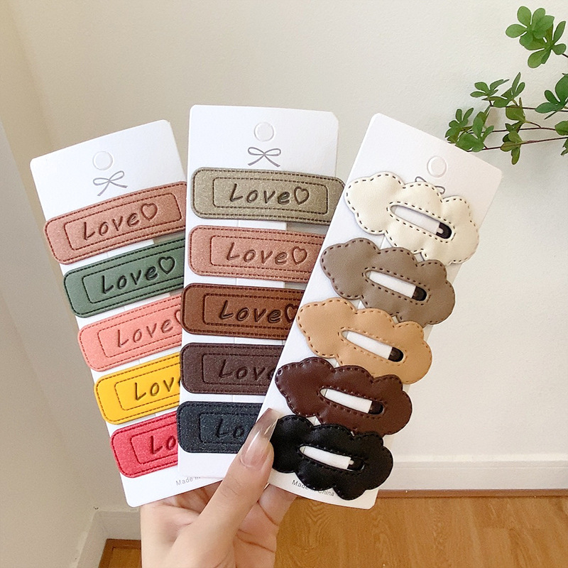 New autumn and winter collection: coffee-colored hair clips, leather, retro cloud bb clips, girls' bangs, fringed clips, back of the head hair accessory full figure