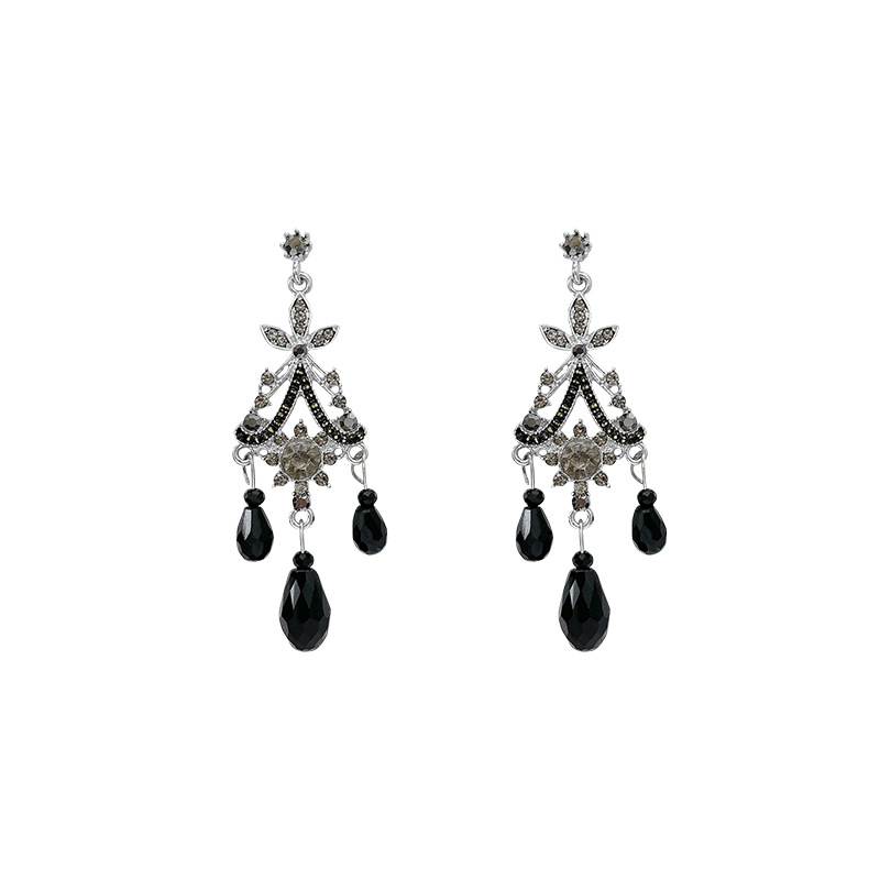 Black crystal tassel pendant earrings, women's classical court-style Baroque retro earrings, light luxury and high-end dress Item Picture