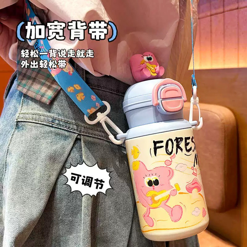 Double-drinking children's insulated cup, cartoon student food grade 316 straw cup, portable school special high appearance level water cup Application Scenario