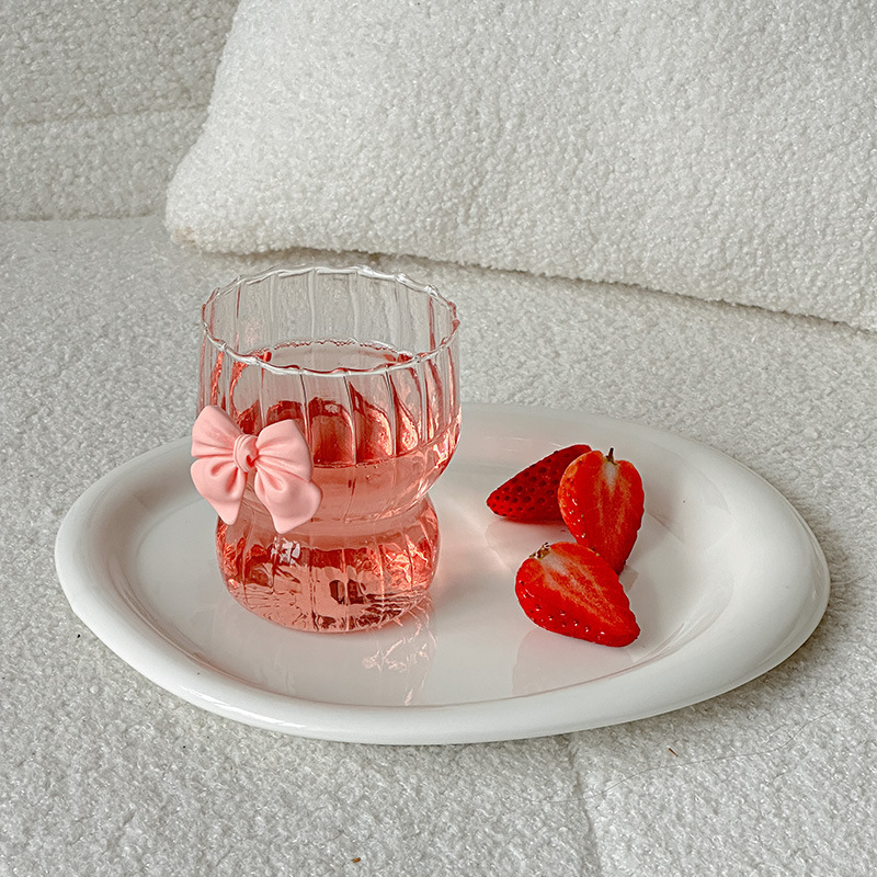 Pink bow heat-resistant coffee cup, high borosilicate glass cup, vertical pattern chubby cup, tea brewing cup, girlish heart Specification drawing