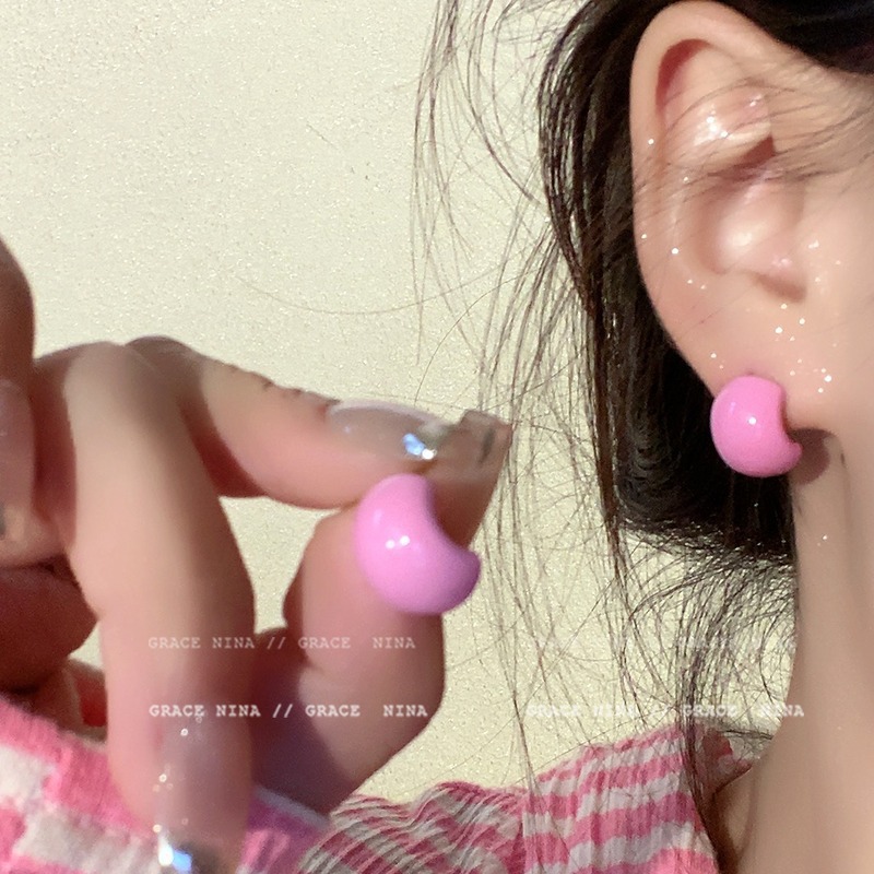 Summer outing Ins-style colorful candy bean stud earrings 2024 new bestseller, simple and personalized earrings for girls details Picture