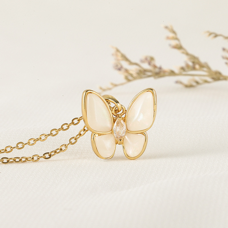 Fashionable and simple white shell butterfly titanium steel necklace, a unique and elegant female style, versatile collarbone isn popular pendant accessory Application Scenario