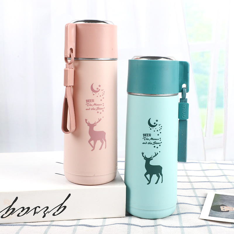 Factory direct delivery of Starry Sky Deer plastic glass gift advertising cups, opening promotion commemorative water cups, printed promotion cups Application Scenario