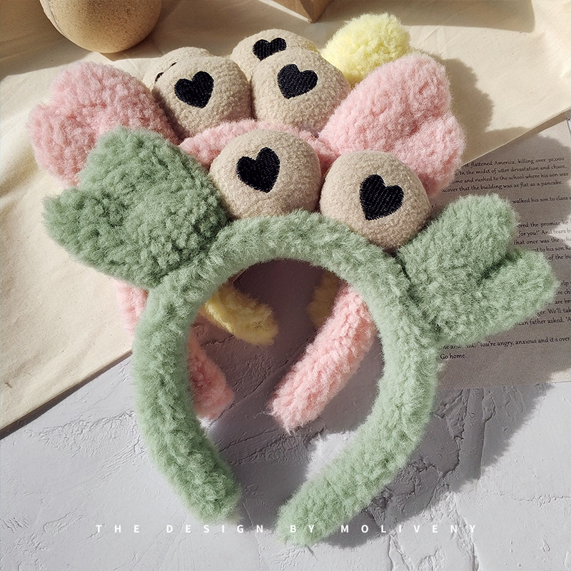 Korean Internet celebrity Big crab facial hair band, cute hair accessory, anti-slip hair clip for women, simple hair tie and hair accessory Specification drawing