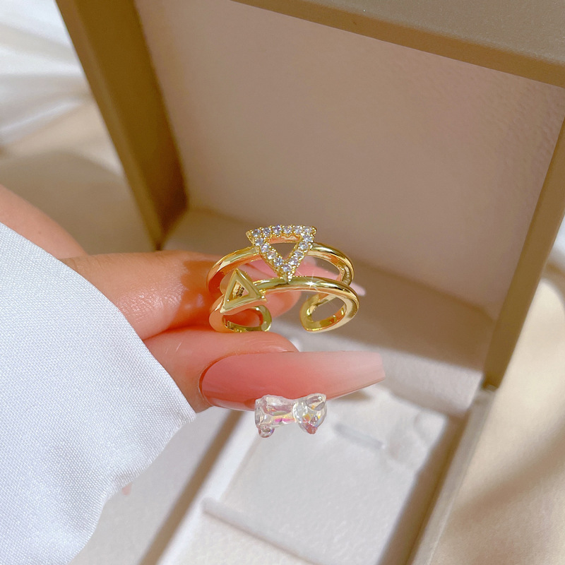 【 Real gold electroplating 】 Open triangular women's fashion slightly inlaid light luxury ring index finger ring, the same style as Internet celebrities, cold style details Picture