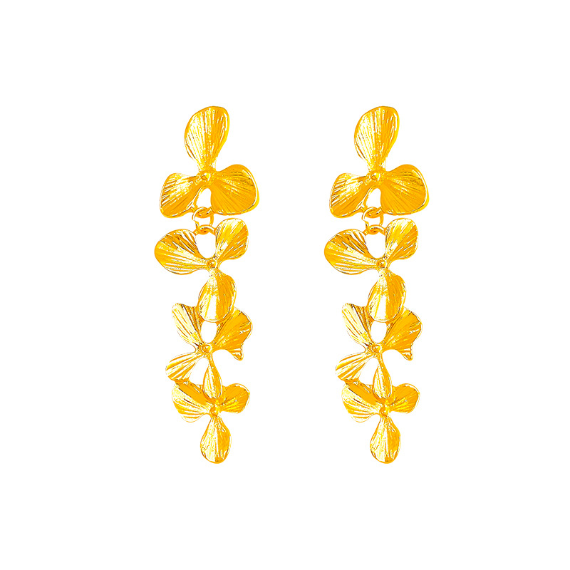 European and American exaggerated metallic tassel flower earrings, a retro and high-end style for women, romantic earrings Item Picture